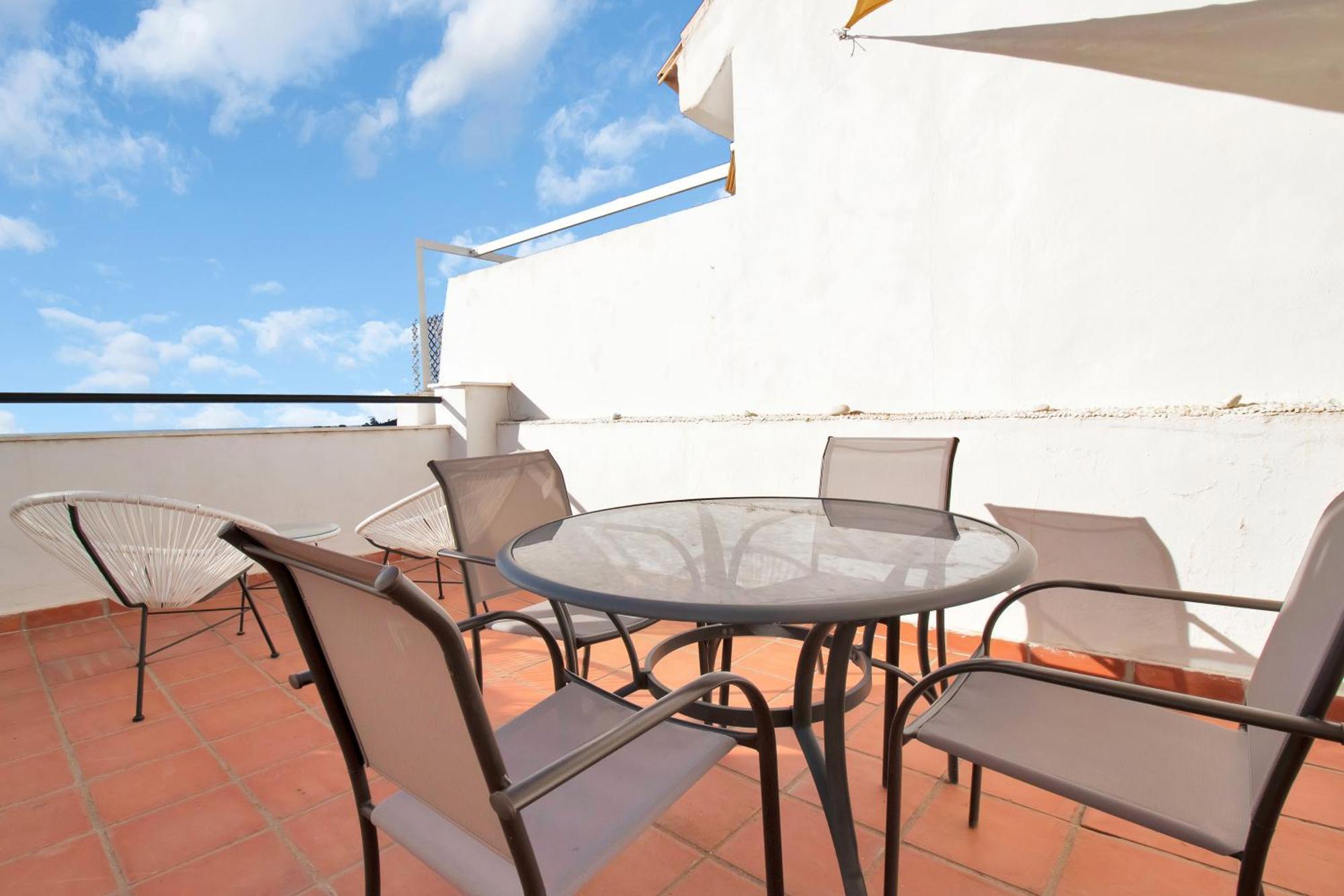 Duplex Estilo Boho Con Increible Terraza Y Vistas Al Mar En Estepona - Las Abejeras 609アパートメント エクステリア 写真
