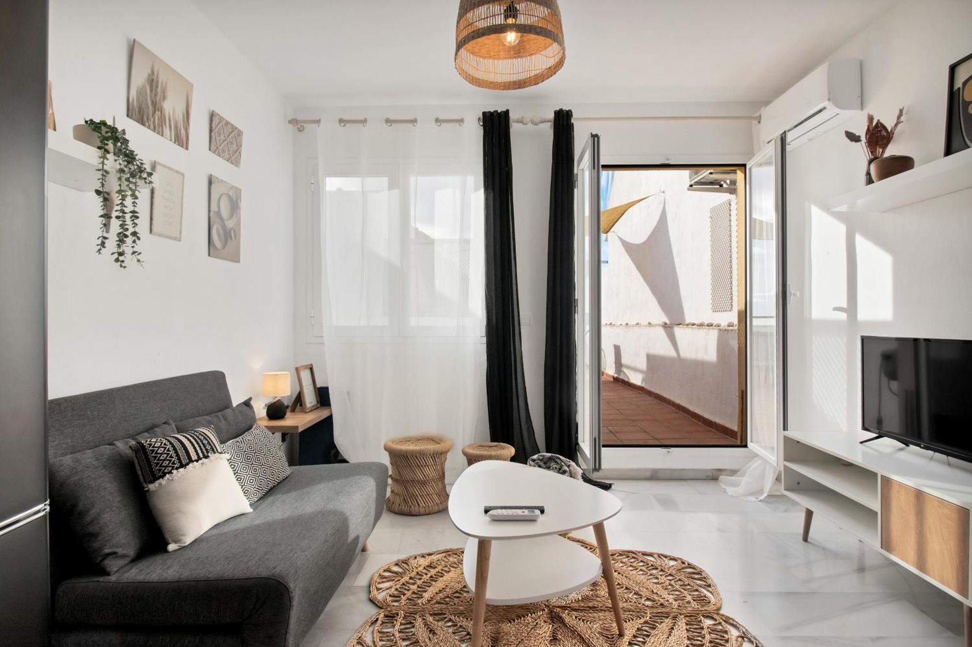 Duplex Estilo Boho Con Increible Terraza Y Vistas Al Mar En Estepona - Las Abejeras 609アパートメント エクステリア 写真